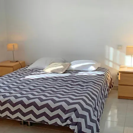 Bright Flat In The Heart Of Tropez 아파트